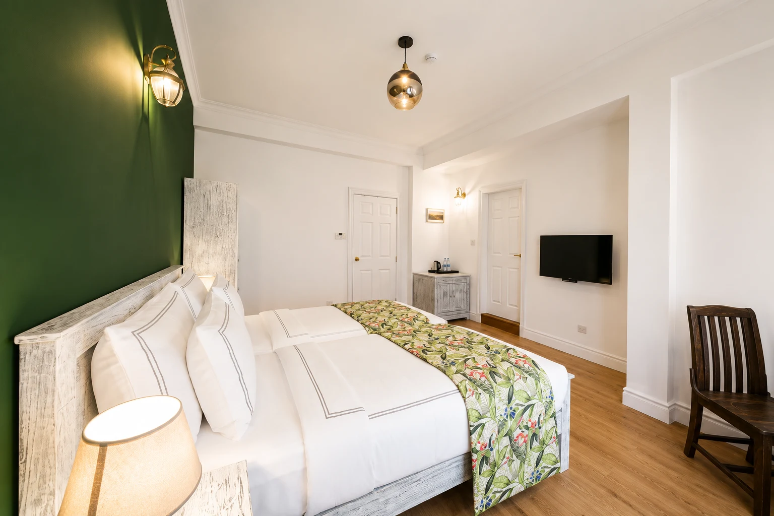Deluxe Double Room at Pedro Barn Hotel